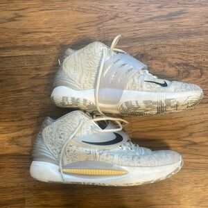 Nike KD 14 ‘Home’ sz 12.5